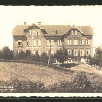 erbaut 1907
